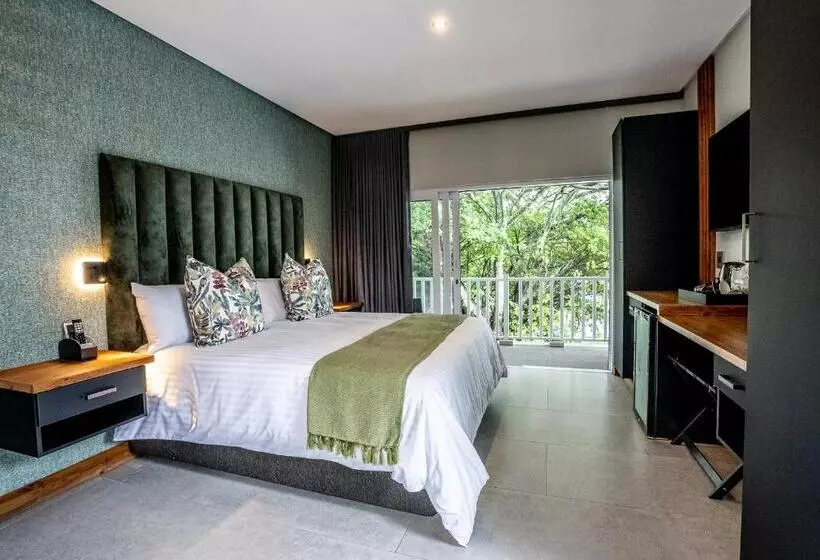 Beach Wood Boutique Hotel & Resort