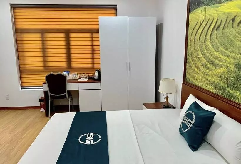 Big Hotel Lào Cai