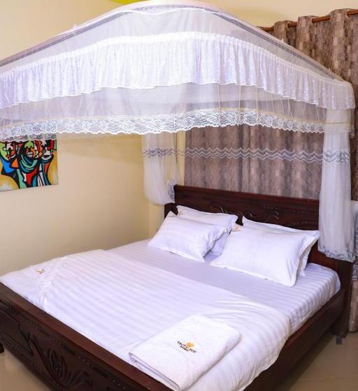 Hotel Crown Inn Bulindo