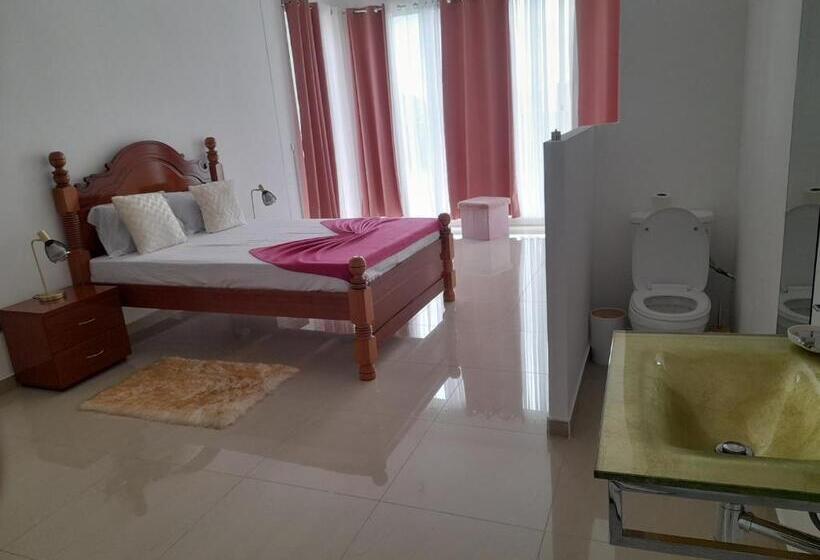 هتل Splanada Poilon