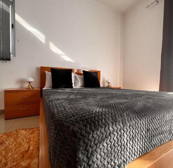 هتل Splanada Poilon