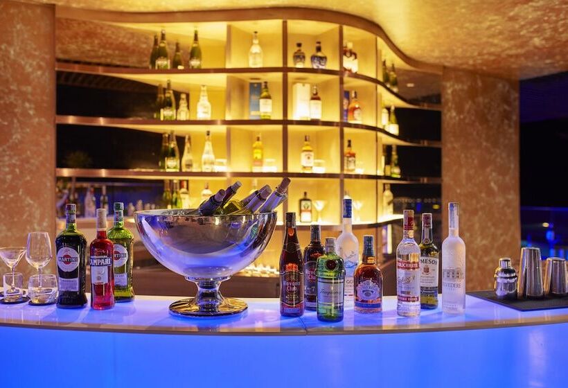 هتل The Watson Premium Halong