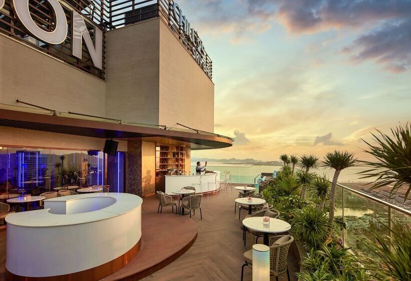 هتل The Watson Premium Halong