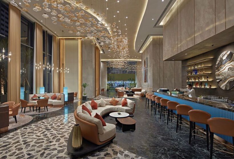 هتل The Watson Premium Halong