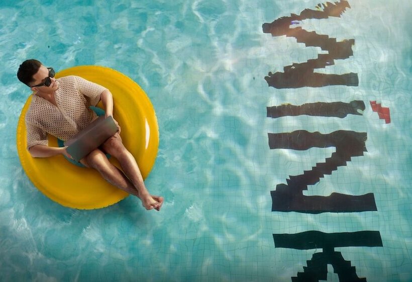 Wink Icon Hotel Danang Riverside   Luxury Suites   24hrs Stay & Rooftop Pool Bar