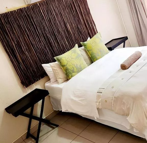 Majatalo Makwatambani Guest Manor