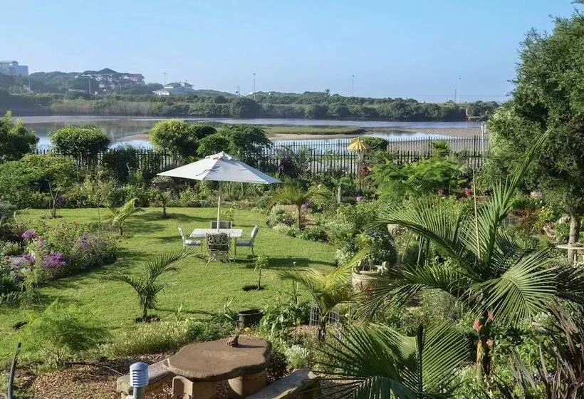 Majatalo Serenity Ocean Lodge