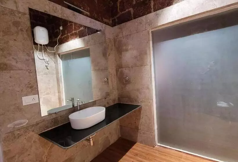 The Dandelion   Colonels Jungle Resort