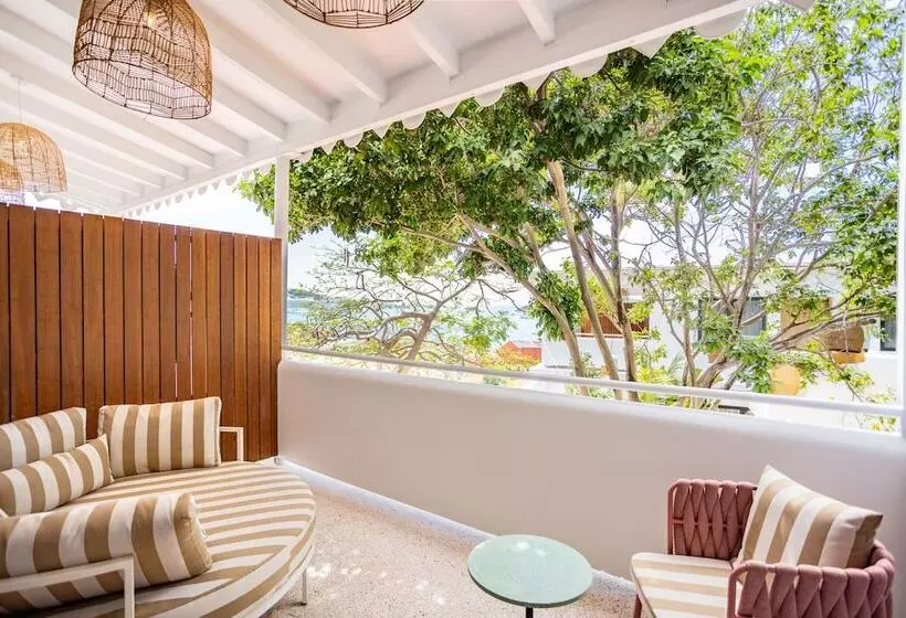 The Pink Palm Hotel   Adults Only