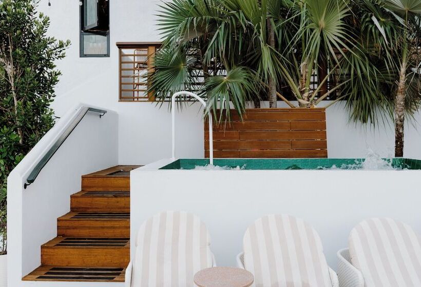 The Pink Palm Hotel   Adults Only