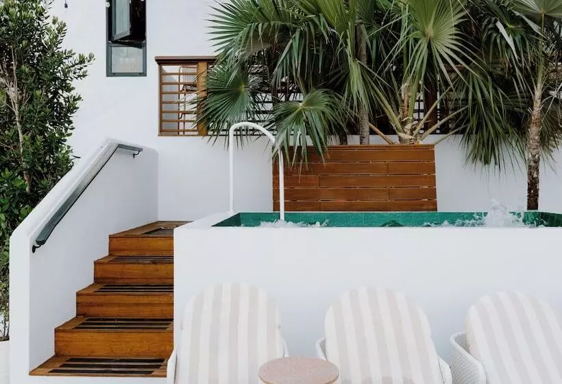 The Pink Palm Hotel   Adults Only