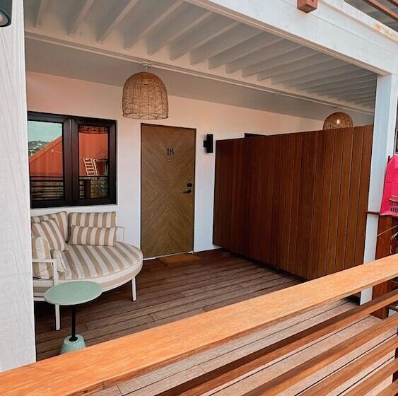 The Pink Palm Hotel   Adults Only