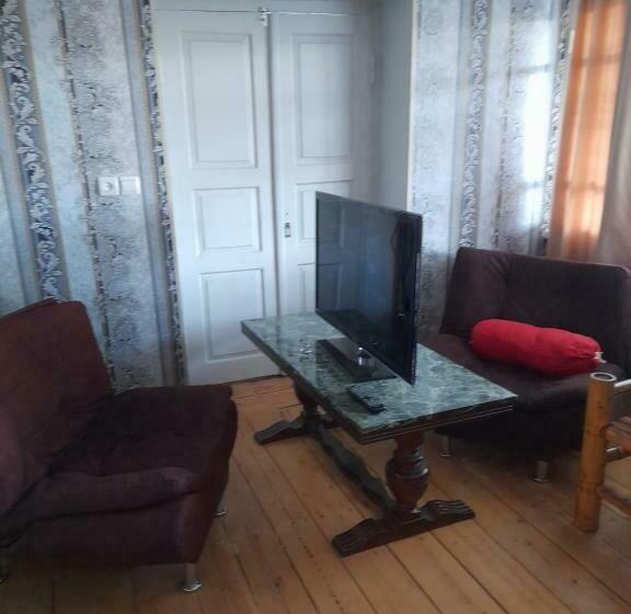 هاستل Dusheti Baga