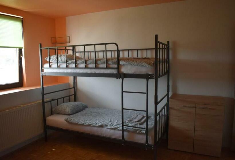 Hostel Kmetija Frangež