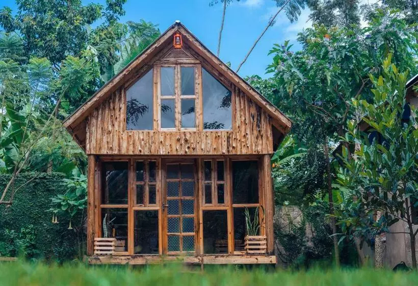 ホテル River Off Grid Eco Cabins