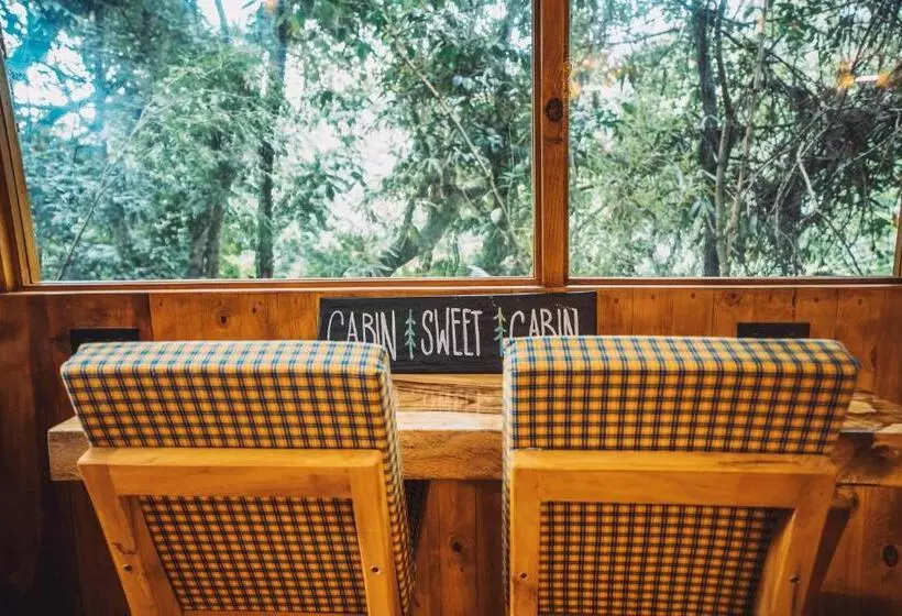ホテル River Off Grid Eco Cabins