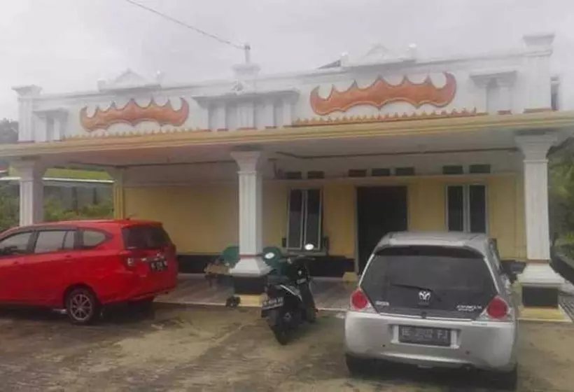 Hotelli Spot On 91371 Wisma Nadira