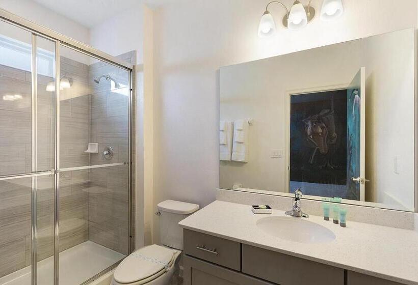 Villatel At Solterra Resort