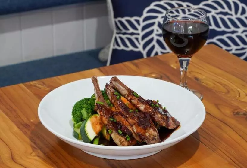 Club Wyndham Flynns Beach, Trademark Collection By Wyndham