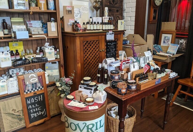 Ettalong Beach Tourist Resort