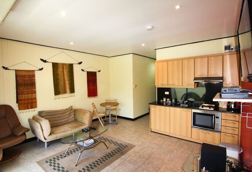 Hotel Angus O Tool S Guesthouse