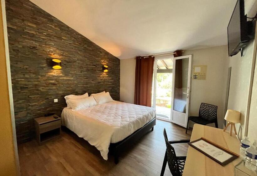 בית מלון כפרי Auberge Val Moureze Hôtel & Spa