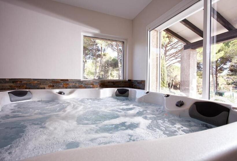 בית מלון כפרי Auberge Val Moureze Hôtel & Spa