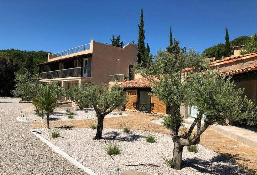 בית מלון כפרי Auberge Val Moureze Hôtel & Spa