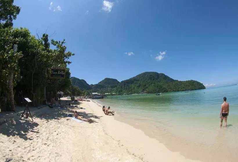 Отель Baia Baia Resort