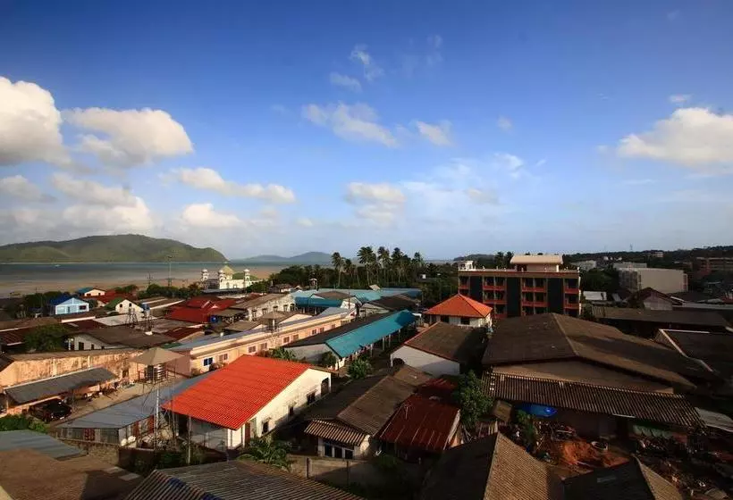 ホテル Baan Yuwanda Phuket Resort