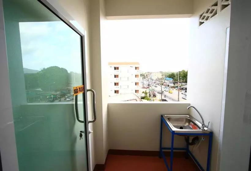 ホテル Baan Yuwanda Phuket Resort