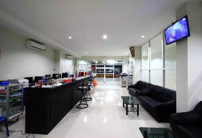 ホテル Baan Yuwanda Phuket Resort