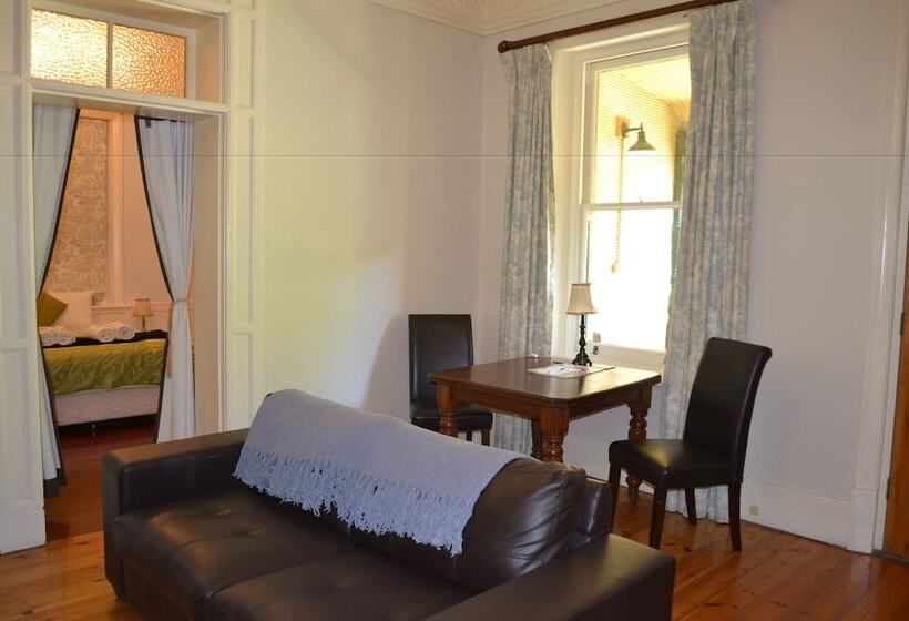 Hotel Barossa Dreams