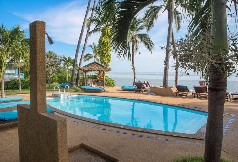 ホテル Blu' Beach Bungalows