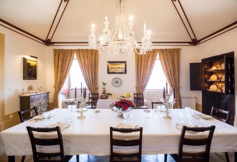 هتل Casa Da Portela De Sampriz