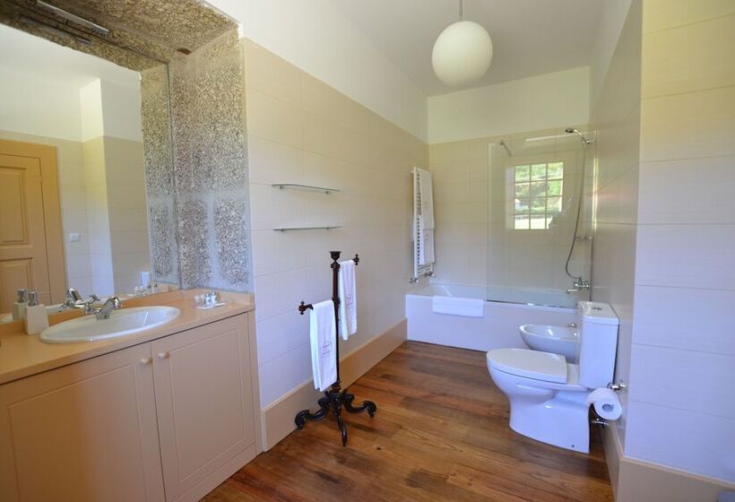 هتل Casa Da Portela De Sampriz