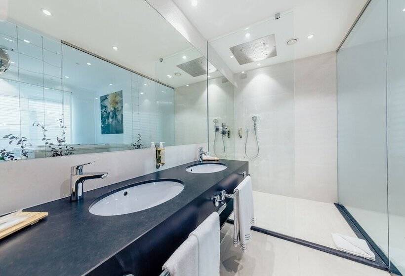 בית מלון כפרי Diamante M