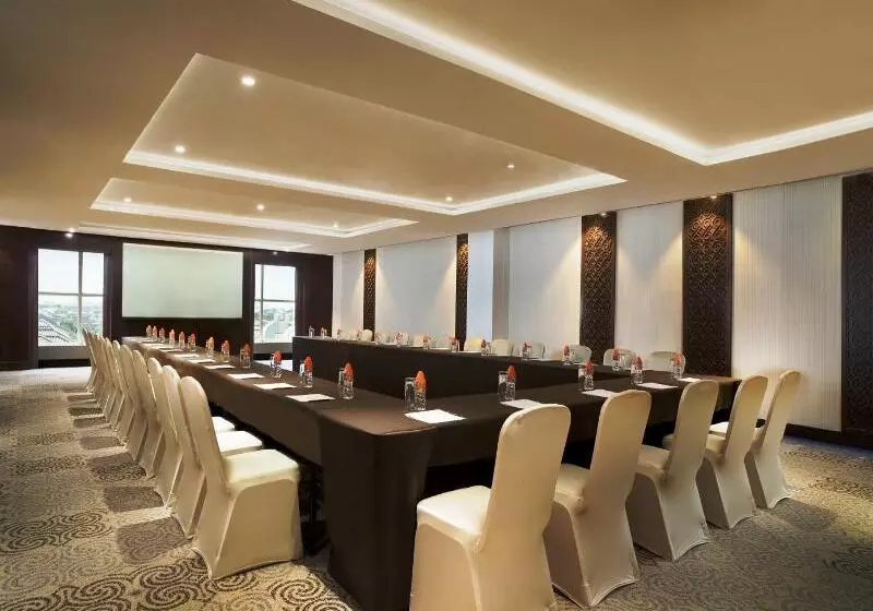 酒店 Four Points By Sheraton Makassar