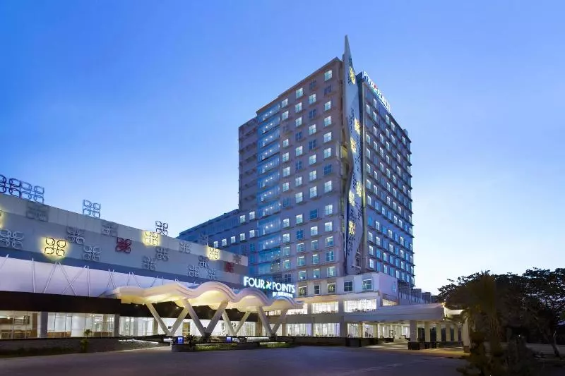 酒店 Four Points By Sheraton Makassar
