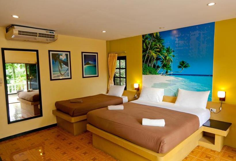 هتل Full Moon Beach Resort