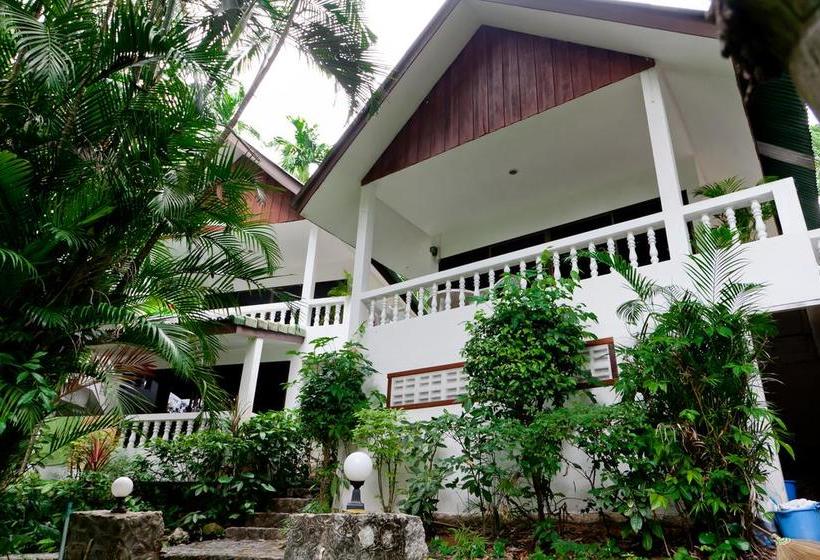 هتل Full Moon Beach Resort