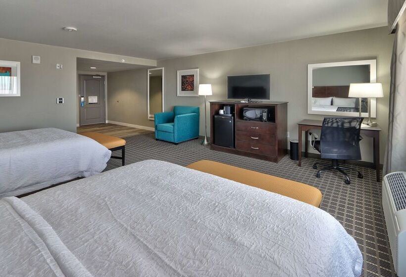 酒店 Hampton Inn & Suites Albuquerque Airport