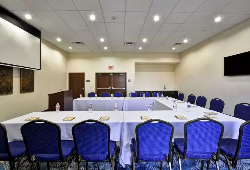 酒店 Homewood Suites By Hilton New Braunfels