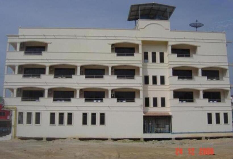 هتل Kamala Phuyai Resort