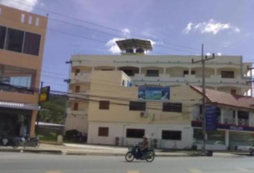 هتل Kamala Phuyai Resort