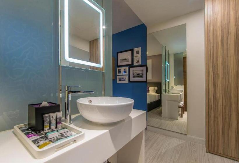 فندق Mercure Kota Kinabalu City Centre