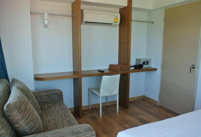 فندق Nantra Thongson Bay Resort & Villas