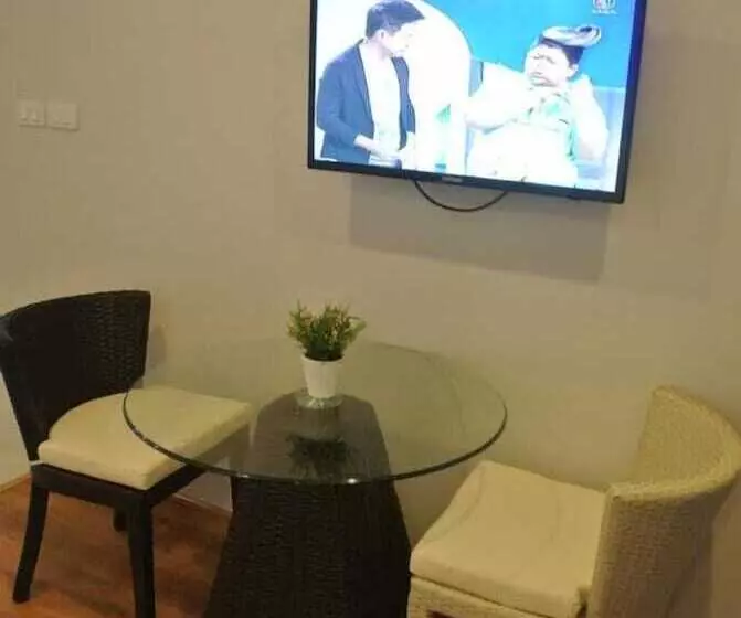 Отель Nantra Thongson Bay Resort & Villas