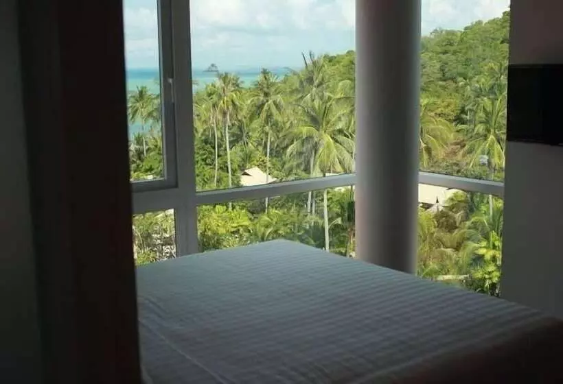 Отель Nantra Thongson Bay Resort & Villas