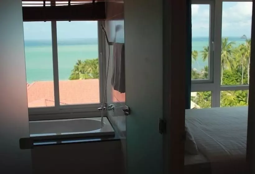 Отель Nantra Thongson Bay Resort & Villas